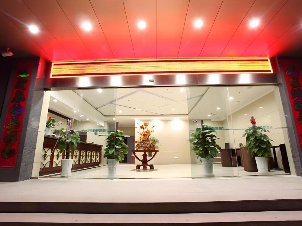 格林豪泰江苏省南京市溧水区溧水机场路快捷酒店 外观 照片